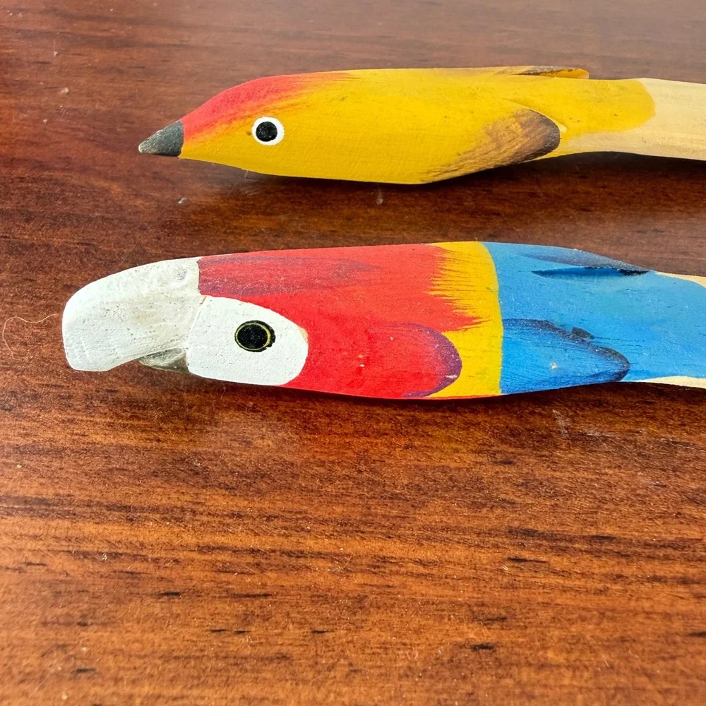 Vintage Hand Painted Wooden Bird Butter Knives Parrot Folk Art Spreaders Set 2